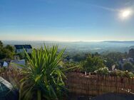 3 ZW DG Traumhafte Aussicht - mit Balkon, Einbauküche und Garage-sofort frei! - Leonberg (Baden-Württemberg)