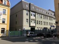 Zentral gelegene 2-Raum-Wohnung mit Einbauküche - Erfurt
