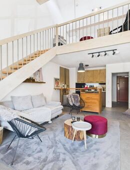 Licht, Raum, Design - Stilvolle 2-Zi.-Maisonettewohnung mit Balkon & TG-Stellplatz in Straubing! - Straubing