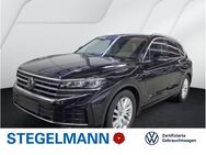 VW Touareg, 3.0 TDI Elegance, Jahr 2024 - Detmold