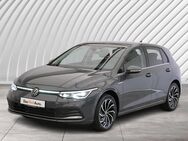 VW Golf, 1.5 VIII eTSI STYLE PAN, Jahr 2023 - Unterschleißheim