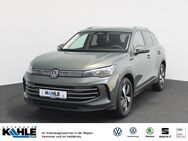 VW Tiguan, 1.5 l Elegance eTSI OPF, Jahr 2022 - Wunstorf