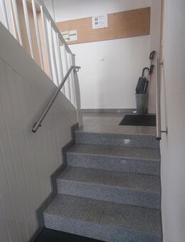 Biete schöne 3 Zimmer -EG Wohnung mit EBK, Balkon, Keller in einem gepflegten Mehrfamilienhaus und ruhiger Lage in Gaildorf - Gaildorf