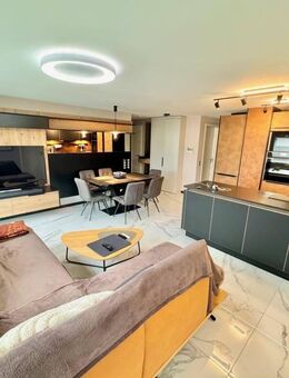 Ein Traum wird wahr! Exklusive 4 Zimmer-Wohnung für gehobene Ansprüche! - Waiblingen