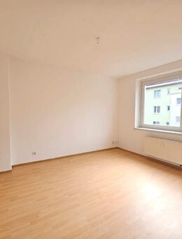 Kompakt und preiswert! Wohnen in zwei Zimmern mit Balkon - Magdeburg