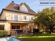 WEIGERT: Exklusive Villa in Großhadern in traumhafter und ruhiger Lage mit großem Garten - München