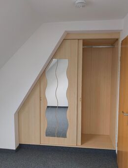 Eibenstock/ OT Carlsfeld - gemütliche Dachgeschosswohnung zu vermieten - Eibenstock