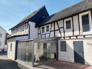Einfamilienhaus mit Nebenhaus in Langgöns-Niederkleen - Langgöns
