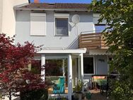 Im Auftrag: Gepflegtes RMH in ruhiger Wohnstraße in Altenholz-Stift – für die kleine Familie - Altenholz