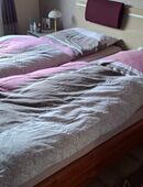 Hülsterbett mit verstellbaren Lattenrost in 47506