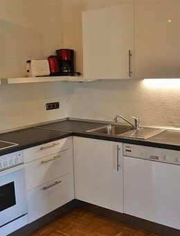 Jugendstilwohnung, 3 ZKB, Theodorenstrasse, Wiesbaden - Wiesbaden