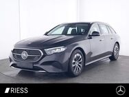 Mercedes E 220, d T Avantgarde WPaket K, Jahr 2023 - Tuttlingen