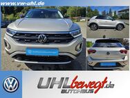 VW T-Roc, 1.5 TSI Life, Jahr 2023 - Bad Saulgau