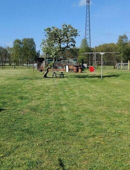 Großzügiges Mehrfamilienhaus mit drei Wohneinheiten in kinderfreundlicher Lage - Rastow