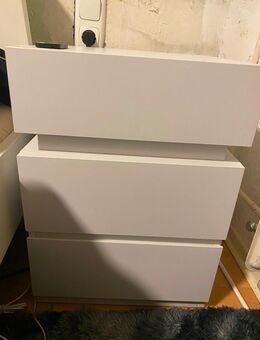 Nachtisch mit LED - Kassel