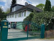 Keine Käuferprovision ! Stilvoll saniertes Landhaus auf traumhaftem Grundstück - Bendestorf