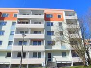 Ab sofort zu haben: Preiswerte 3-Zimmer-Wohnung im 2.OG mit Balkon in Lauchhammer-Mitte - Lauchhammer