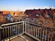 Drei-Zimmer mit Loggia! Bezug im August schon möglich! - Erfurt