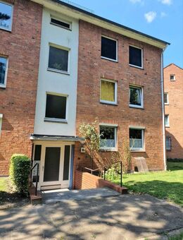 Gemütliche aber renovierungsbedürftige EG-Wohnung in einer familiär geprägten Anlage - Hamburg