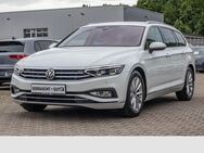 VW Passat Variant, TDI Elegance Pro VC °, Jahr 2021 - Duisburg