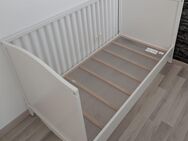 Baby-/Kinderbett (inkl. Gitter & Matratze) - Weilheim (Teck)
