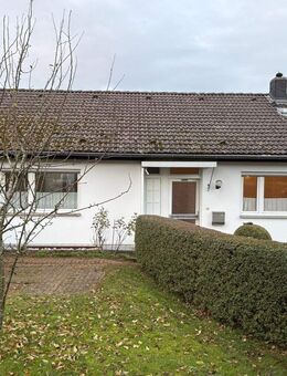 **Gepflegtes Wohnhaus mit Doppelgarage in Prüm** - Prüm