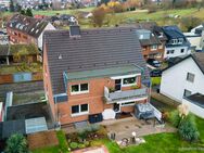 Attraktive Kapitalanlage: Vermietetes Zweifamilienhaus mit Option auf Eigennutzung - Bornheim (Nordrhein-Westfalen)