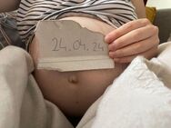 Hochschwangere junge Frau bietet Bilder, Videos und getragene Wäsche gegen TG! !!!KEINE TREFFEN!!! - Bietigheim-Bissingen