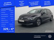 VW Golf, 2.0 TDI VIII Move, Jahr 2022 - Leverkusen