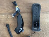 Nintendo Wii MotionPlus Controller und Nunchuk in schwarz - Bergisch Gladbach