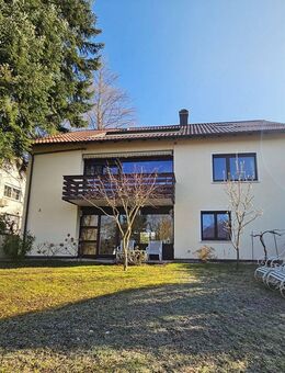 Charmantes Einfamilienhaus mit Weitblick über Teile der Stadt Baden-Baden - Baden-Baden