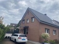 Freistehendes Einfamilienhaus in zentraler Lage - Troisdorf