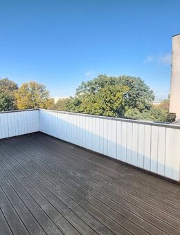 Über den Dächern von Cottbus wohnen: Penthouse-Wohnung mit Balkon & großer Terrasse zu verkaufen! - Cottbus