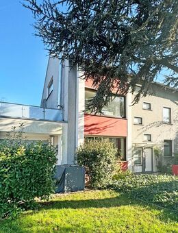 Stilvolle Dachgeschosswohnung am Stadtpark - Bochum