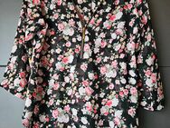 Bluse mit Blumen Muster, Größe S - Hamminkeln