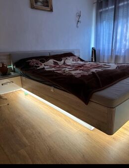 Bett mit ld lichtern - Rheine Zentrum