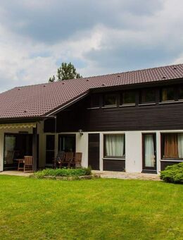 ***Heike Borchers Immobilien***Heimeliges Nest für Singles***Einliegerwohnung***Möbliert*** - Taufkirchen (Landkreis München)