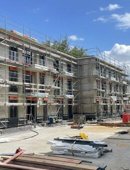 Alles außer gewöhnlich: Modernes Loft-Feeling mit Balkon und Dachterrasse - München