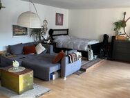 Geräumige Dachgeschosswohnung mit Balkon und Aufzug sucht Nachmieter! - Magdeburg