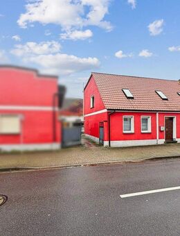 Liebevoll modernisiertes Zweifamilienhaus mit großem Garten in Lindau - Zerbst (Anhalt)