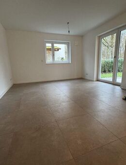 Moderne 3,5-Zimmer-Erdgeschosswohnung mit Garten in ruhiger Lage von München-Allach - München