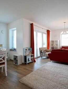Stilvolle 2-Zimmer-Wohnung im 2. Obergeschoss mit großem Balkon - Sittensen
