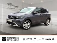 VW T-Cross, 1.0 TSI Life APP, Jahr 2024 - Nürtingen