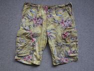 Jetlag Cargo Shorts Floral Yellow Flower Hawaii W32 Größe M - Niddatal