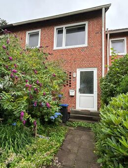 Top-Kapitalanlage: Modernisiertes Reihenhaus in begehrter und ruhiger Wohnlage - Norderstedt