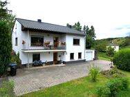 Ruhig gelegenes, freistehendes Wohnhaus mit Balkon, Terrasse und Garage in Niederehe - Üxheim