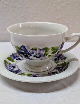 Kaffeetasse mit UT Rosenthal Stiefmütterchen Classic Rose Collection Maria - Mendig