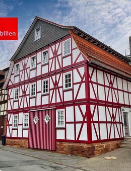 historische Fachwerkhaus inmitten der schönen Altstadt - Frankenberg (Eder)