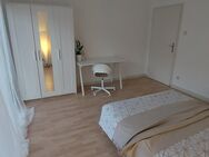 2-Zimmer-Wohnung mit Balkon und EBK in Mannheim (WG Neugründung möglich) - Mannheim