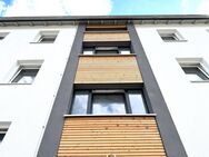 Willkommen zu Hause! Neuwertige, kernsanierte 3 Zimmerwohnung mit Süd-Balkon! Ruhige Lage! - Eschenbach (Oberpfalz)